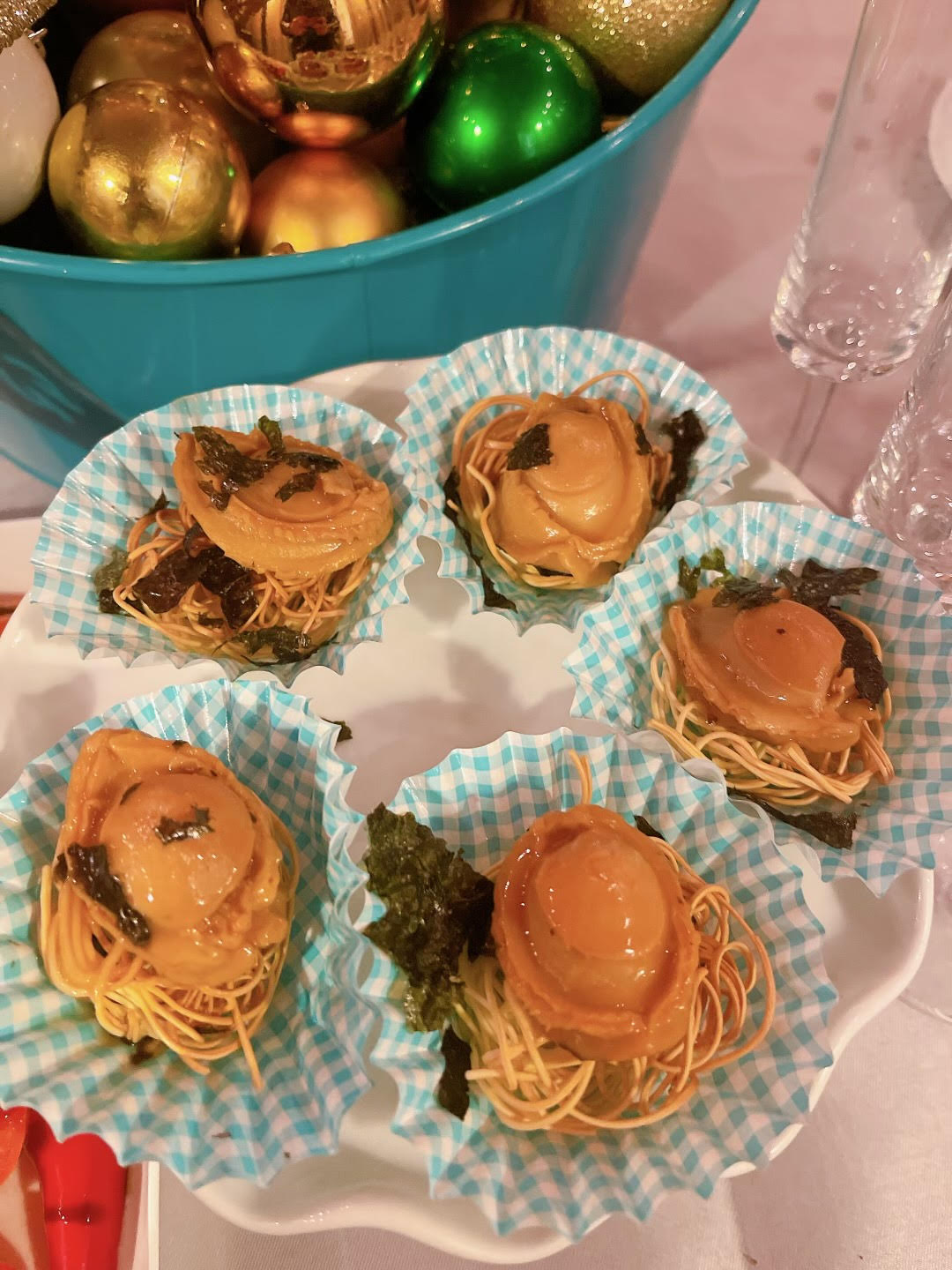 Canned Abalone with Braised Sauce (set of 3) 冠品鮑罐頭鮑魚 6 Units Per Can 六頭